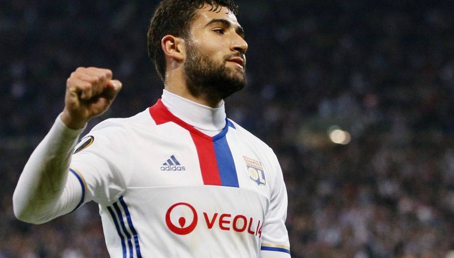 开云页面在线登录-欧冠倒计时，里昂集结日造点机会，细节引发关注，管理层满意，训练强度明显提升