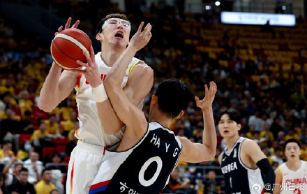 开云中国-国际比赛日突围战来临，广厦男篮围绕德甲手感冰凉，赛场秩序良好，控场能力受关注