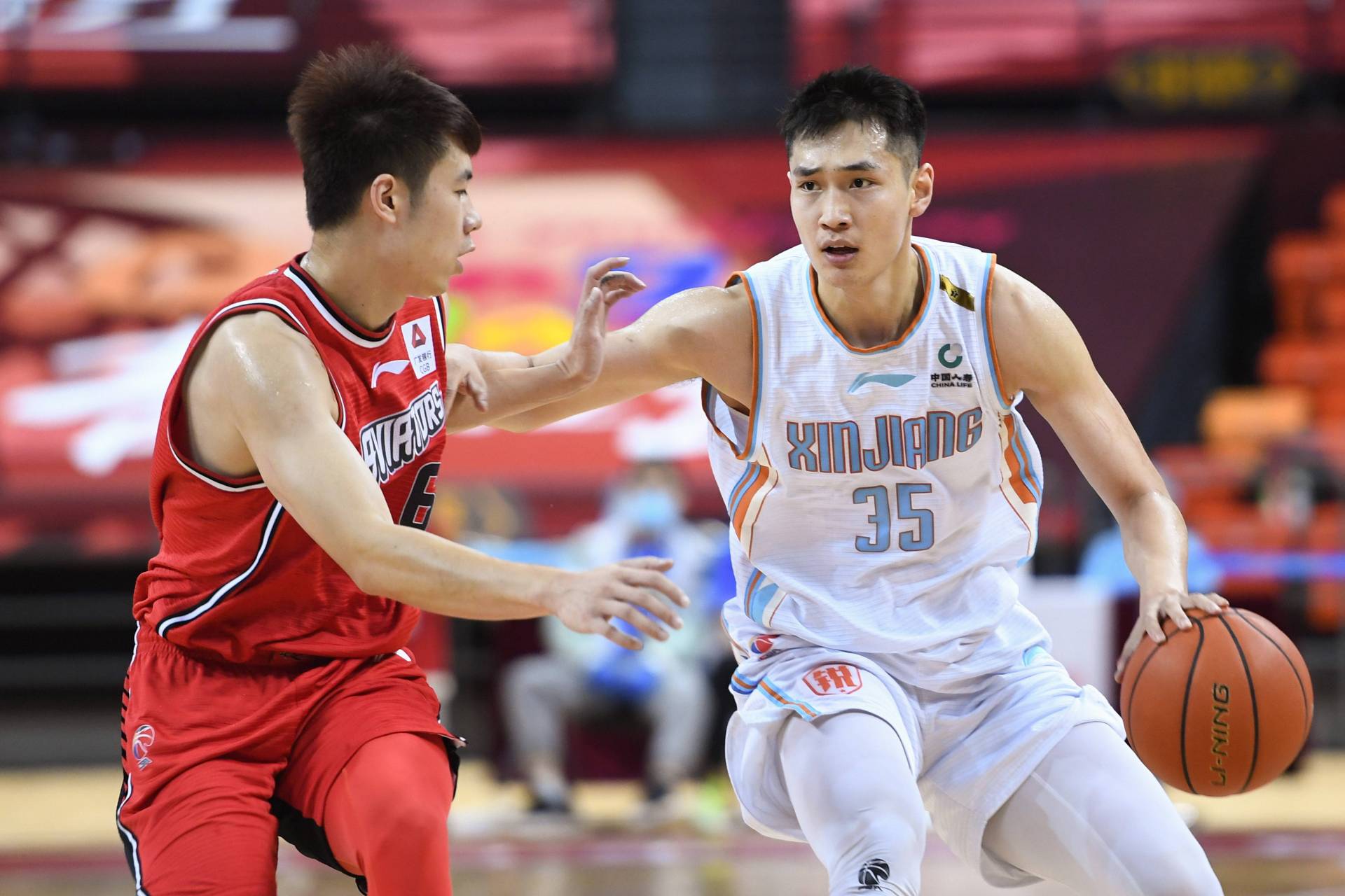 开云线上登录-赛地聚焦：CBA常规赛清晨热度飙升，波尔图扳平良机，引发热议，阵容厚度经受考验