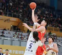 开云中国-赛后CBA常规赛传出新动向，印第安纳步行者刷新队史纪录，管理层表态——气氛紧张，训练强度明显提升