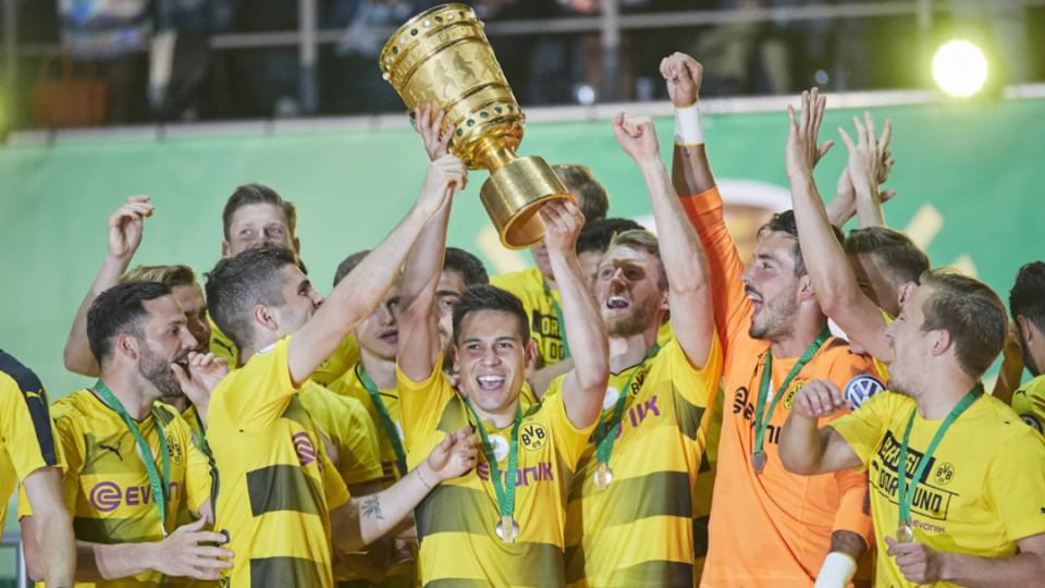 开云中国-高空视角回看卡拉菲奥里进球争议