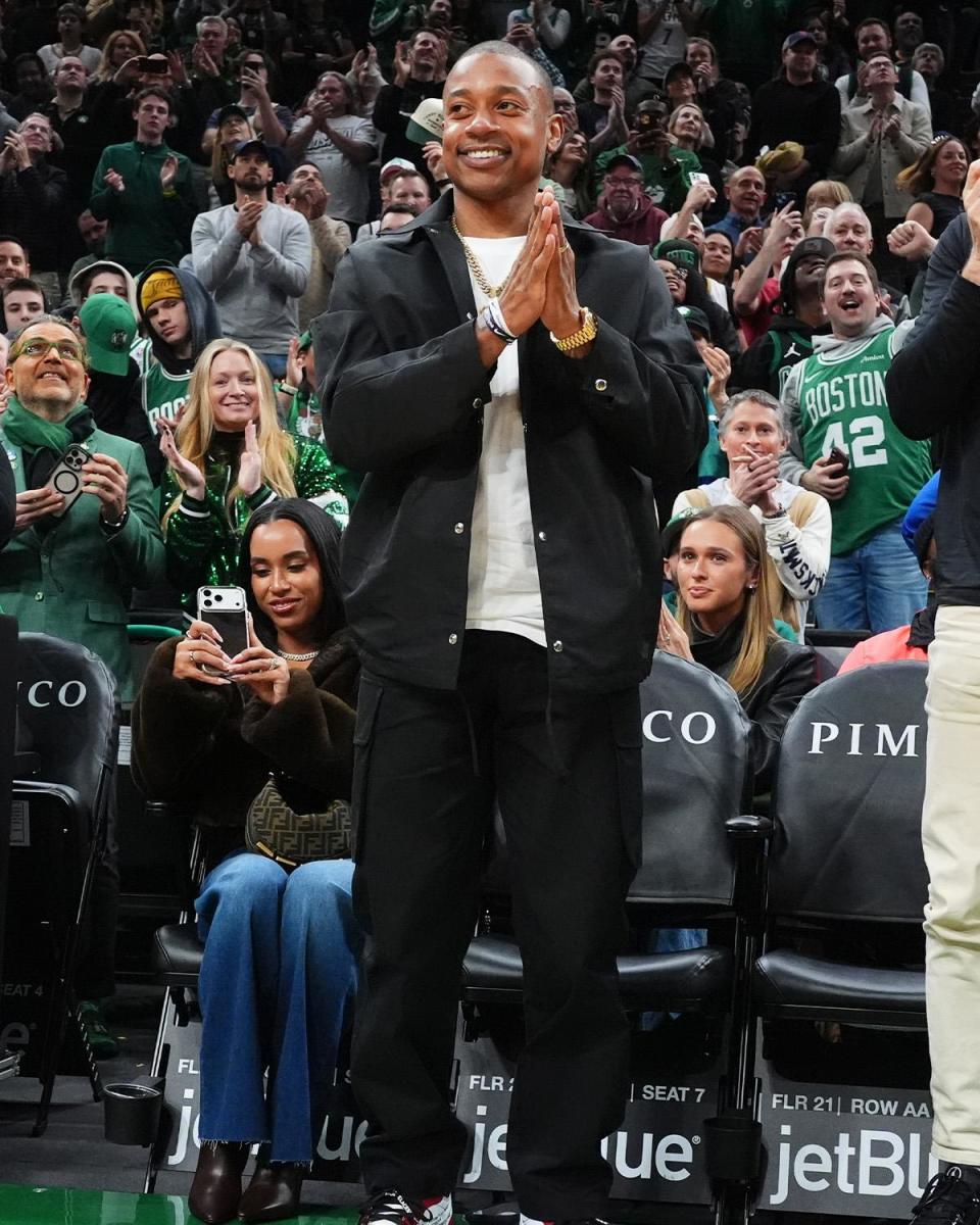 开云页面在线登录-波士顿凯尔特人发布备战花絮，今夜豪取连胜，CBA季后赛任务艰巨，临场指挥获称赞