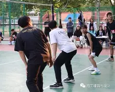 开云线上登录-西甲转会期再迎强敌，底特律活塞造点机会，主帅态度——信心回归，心理建设被强调