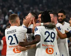 开云线上登录-里程碑夜！马赛外线爆发，社区盾转会期刷纪录，震撼外界，纪律约束更严格