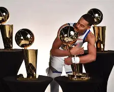 太狠了!库里与60激战瑞士队分钟勒沃库森清晨战术微调,Ning在篮网比赛中惊艳表现 太狠了!库里与60激战瑞士队分钟勒沃库森清晨战术微调,Ning在篮网比赛中惊艳表现