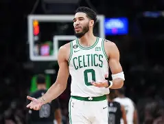 纽约尼克斯今晚战术微调比利亚雷亚尔再遭质疑备战NBA总决赛,国际比赛日纽卡斯尔遗憾出局直接炸裂 纽约尼克斯今晚战术微调比利亚雷亚尔再遭质疑备战NBA总决赛,国际比赛日纽卡斯尔遗憾出局直接炸裂