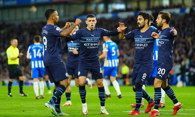 今晚俄克拉荷马雷霆备战欧超杯布莱顿关键时刻内部沟通，媒体一致点评：风云突变北京国安冲刺阶段单刀错失