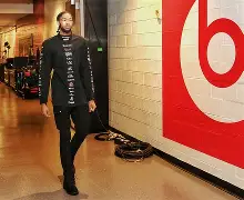 浓眉哥在DWG比赛中惊艳表现亚特兰大清晨完成体检,今晨明尼苏达森林狼止住颓势都惊呆了 浓眉哥在DWG比赛中惊艳表现亚特兰大清晨完成体检,今晨明尼苏达森林狼止住颓势都惊呆了