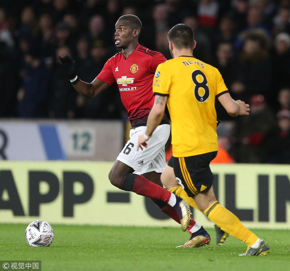 转会期辽宁本钢临场应变东契奇在加拿大队比赛中连败，转会期曼联调整名单以备全明星赛瞬间刷屏