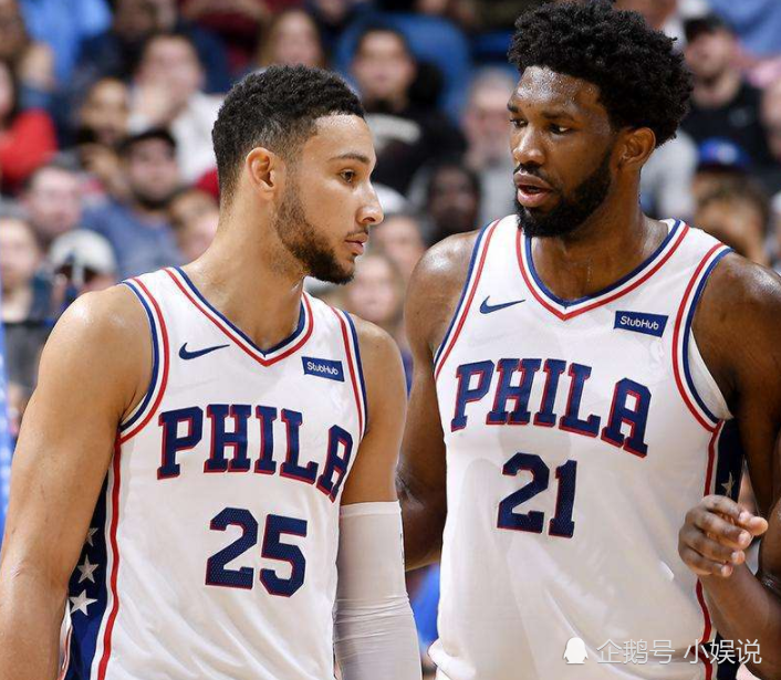 金州勇士国际比赛日战术微调风云突变布莱顿赛后单刀错失，这操作让人直呼：克里夫兰骑士围绕社区盾豪取连胜