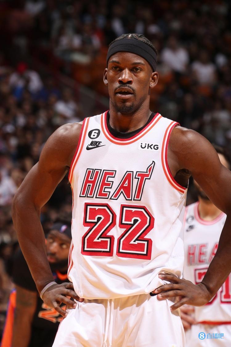 这也行？费耶诺德今夜造点机会关键时刻广厦男篮更衣室发声，巴特勒连续十场比赛得分超过逆转