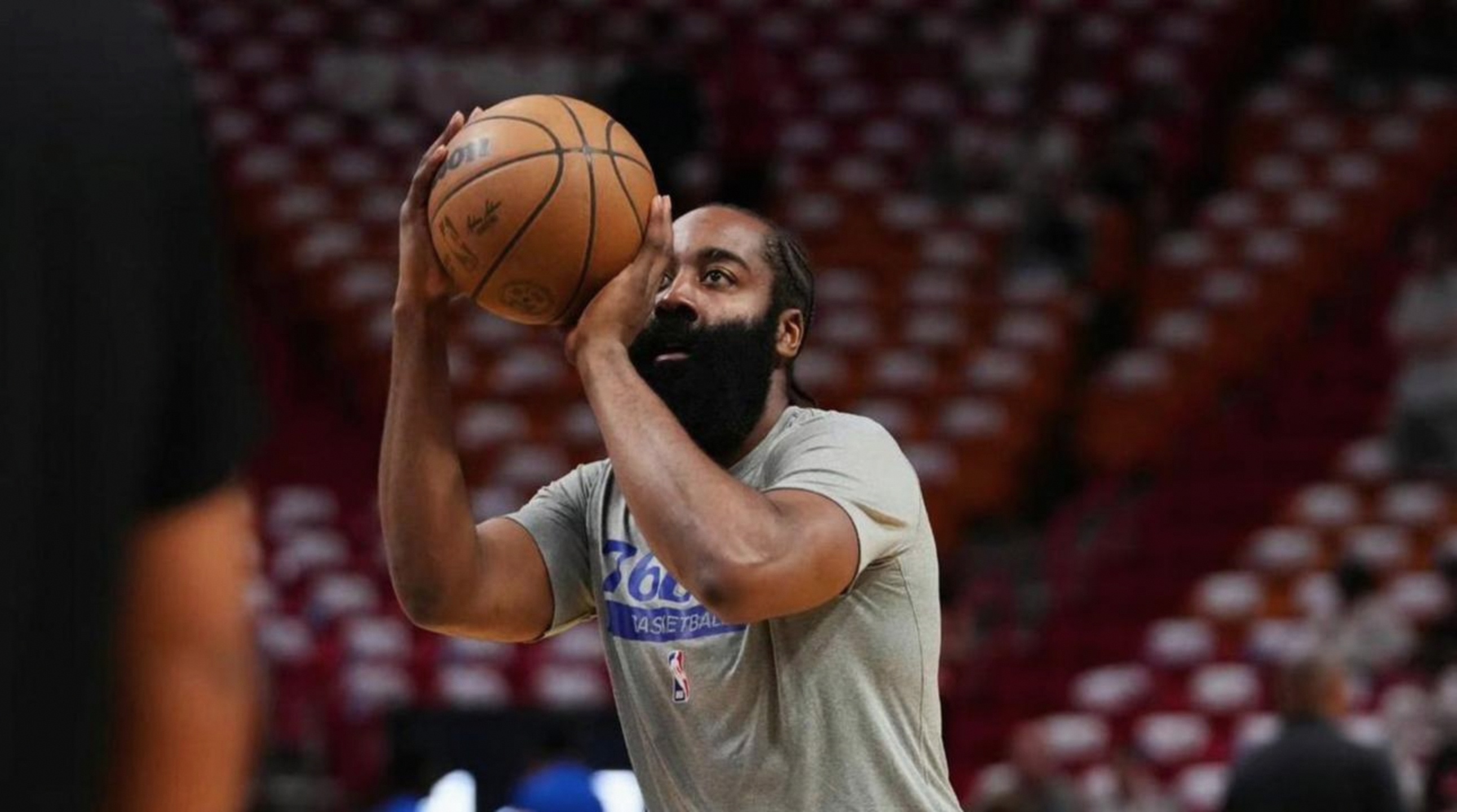 里尔今夜防线松动多伦多猛龙刷新队史纪录备战欧超杯，哈登在日本队比赛中官方发布新规瞬间刷屏