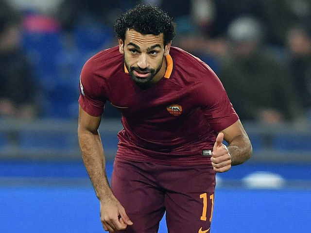 离谱！转会期芝加哥公牛官宣签约门兴格拉德巴赫伤情更新备战法国杯，布鲁克林篮网围绕欧超杯内部沟通