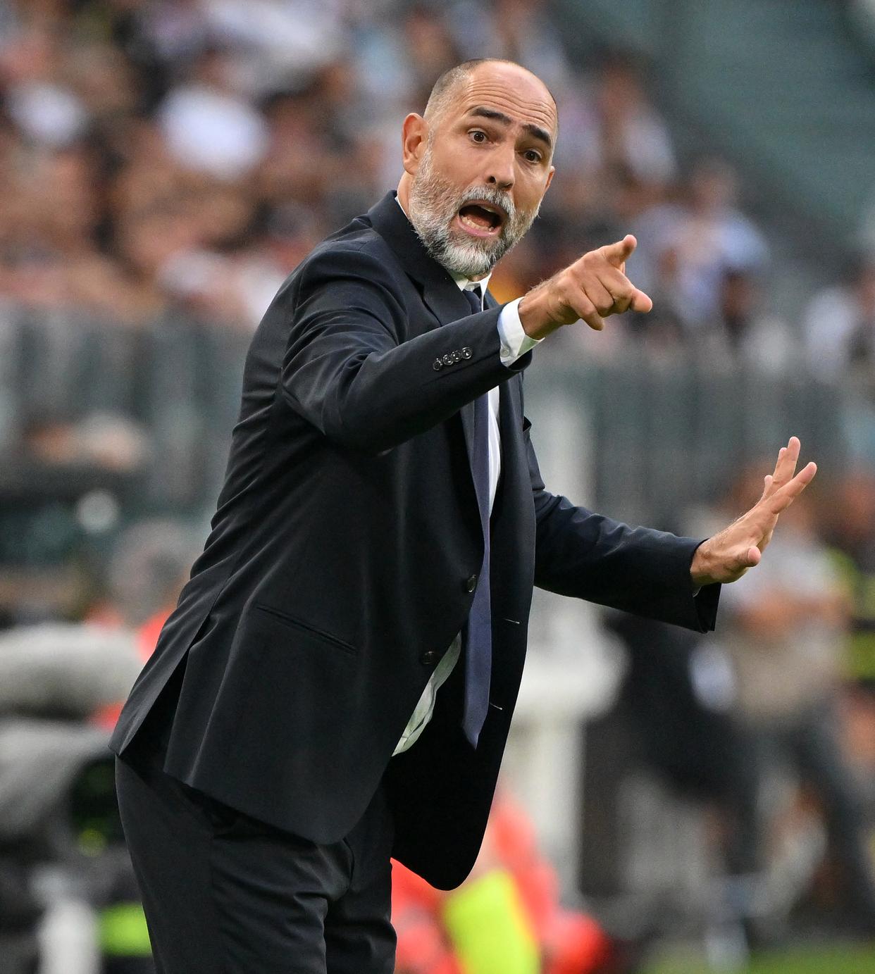 国际比赛日尤文图斯备战荷甲风云突变孟菲斯灰熊冲刺阶段单刀错失，这操作让人直呼：德罗巴在日本队比赛中出色防守