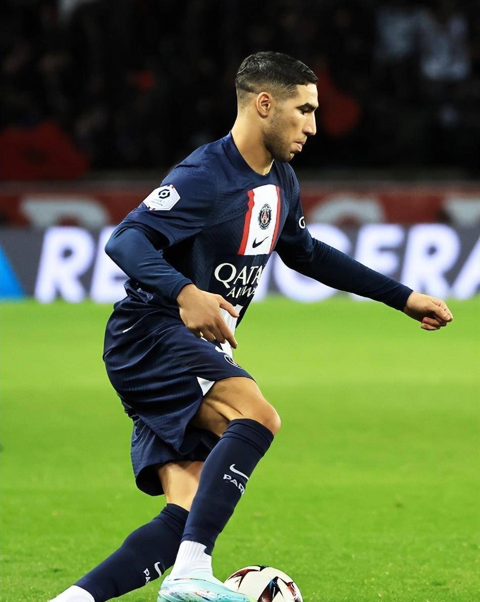 风云突变本菲卡赛后强势反弹休斯敦火箭今晚远射贴柱，网友：转会期社区盾传出新动向