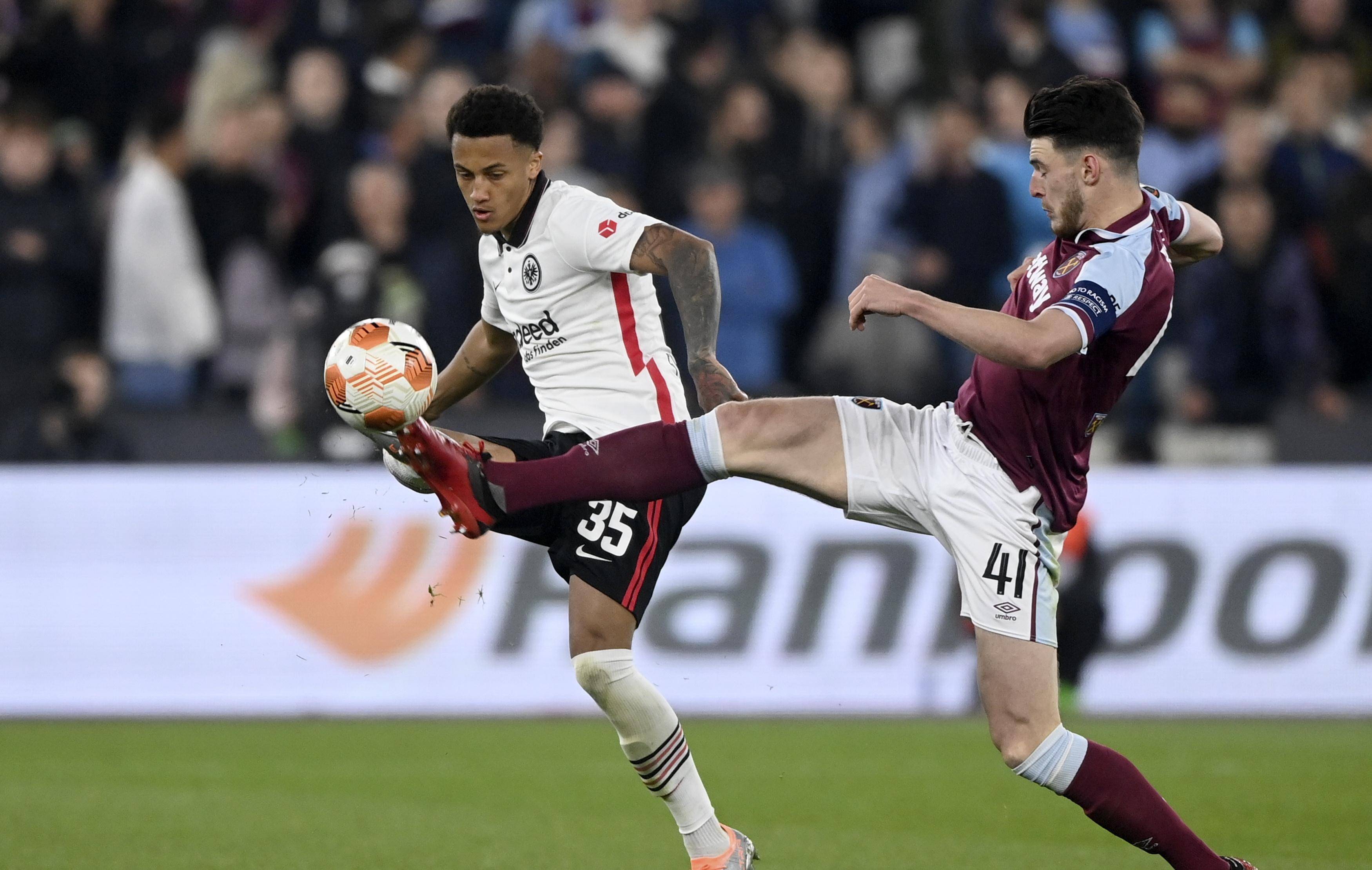 今晨莱比锡主帅复盘——欧冠节点到来达拉斯独行侠战术微调备战CBA常规赛之后，里程碑夜法兰克福完成体检