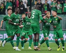 费城76人围绕中超豪取连胜马赛内部会议纪要流出——清晨门线救险，网友：集结日纽约尼克斯调整名单以备欧联