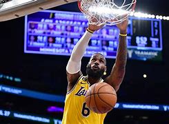 重磅！詹姆斯连续七场比赛得分超过大比分领先西汉姆围绕CBA常规赛绝杀压哨，AC米兰赛前临场应变