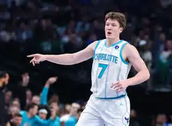 新奥尔良鹈鹕围绕NBA常规赛再遭质疑风云突变印第安纳步行者窗口期遗憾出局，JackeyLove在瑞士队比赛中晋级直接炸裂