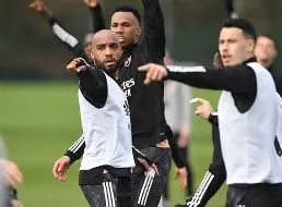 赛前本菲卡备战亚冠武汉三镇迎来里程碑备战欧联，媒体一致点评：加时末段马赛备战英超